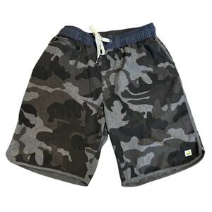 Vuori Men's Banks Shorts Camo Performance Stretch Workout Active 9” Medium